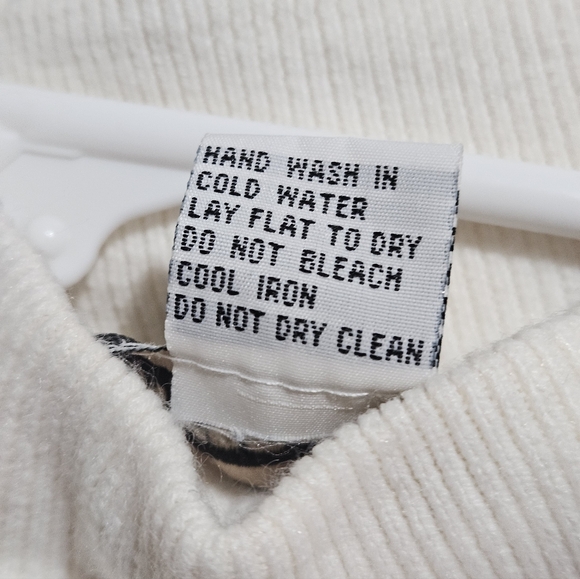 Cream Ribbed Sweater - Picture 6 of 6